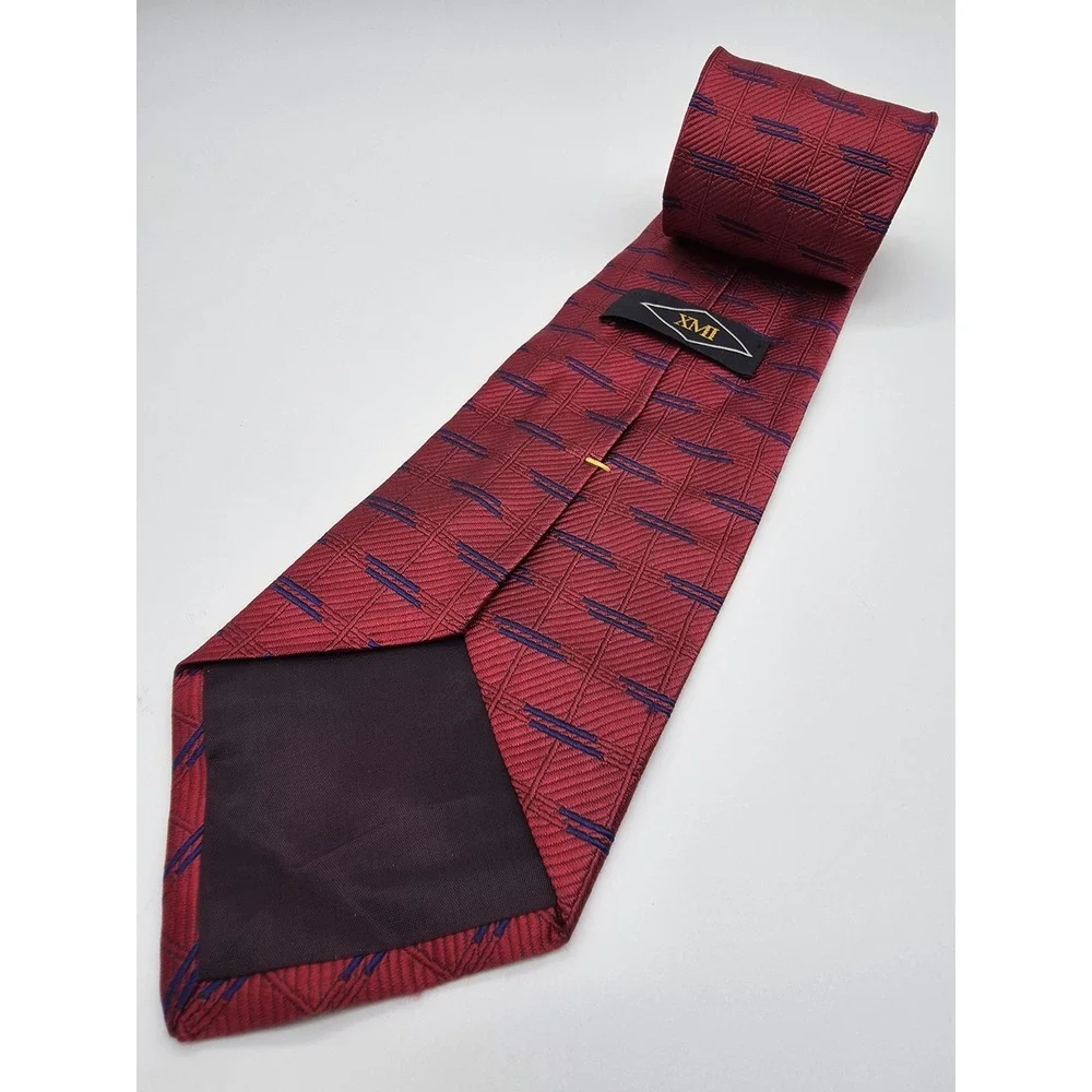 XMI Platinum 100% Silk Handmade in USA Red Blue Geometric Tie 58